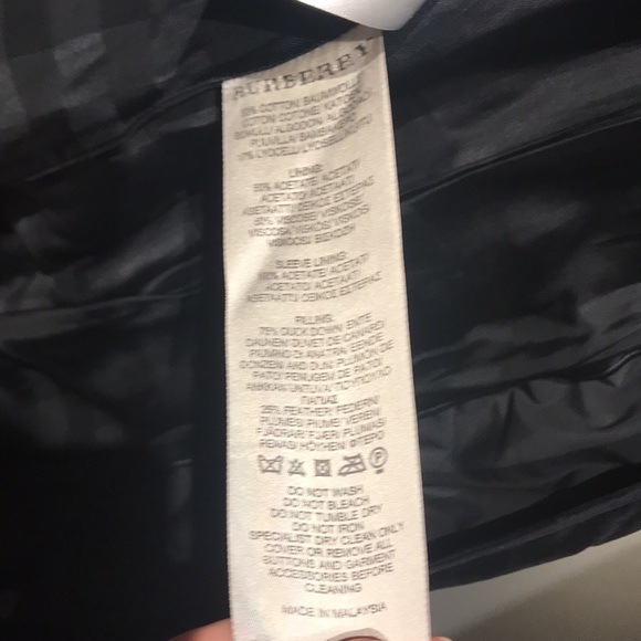 🔥sold 🔥Burberry velvet duck down puffer - small (as is) - Picture 10 of 17